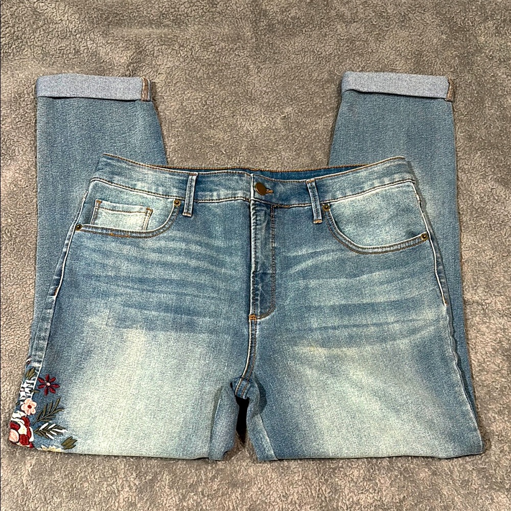 Knox Rose Embroidered Blue Jeans. Size 14. Only worn once.